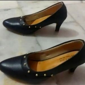 Sandal black